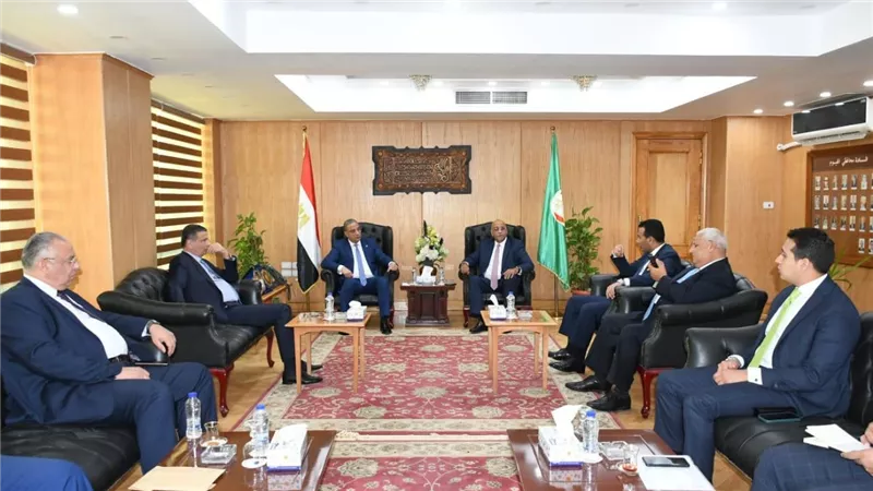تعاون بين جهاز تنمية المشروعات والبنك الزراعي المصرى في تنمية ودعم المشروعات الصغيرة بمحافظة الفيوم 