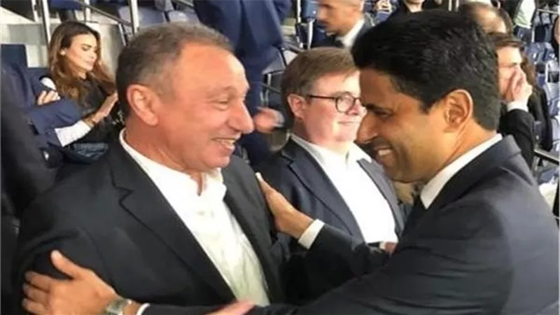 الخطيب يخضع لفحوصات جديدة ويلبي دعوة ناصر الخليفي لحضور الكلاسيكو الفرنسي 