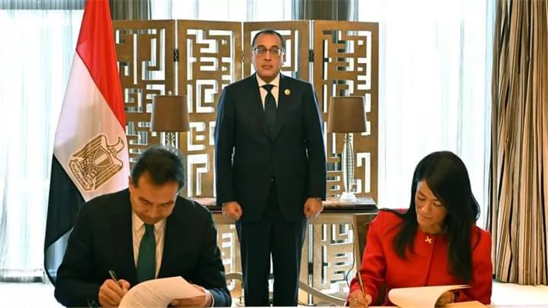 رئيس الوزراء يشهد توقيع مذكرة تفاهم لتعزيز التعاون بين مصر والصين في مجال مبادلة الديون