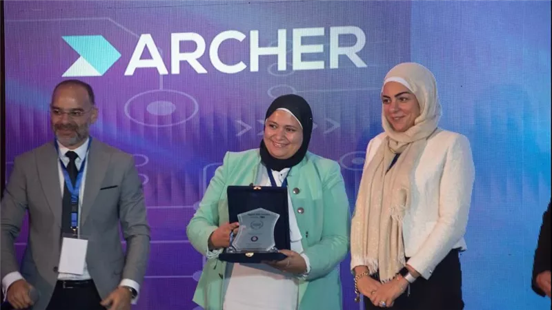 ڤودافون مصر تحصد جائزة من منتدى GRC  مصر  الهجمات السيبرانية
