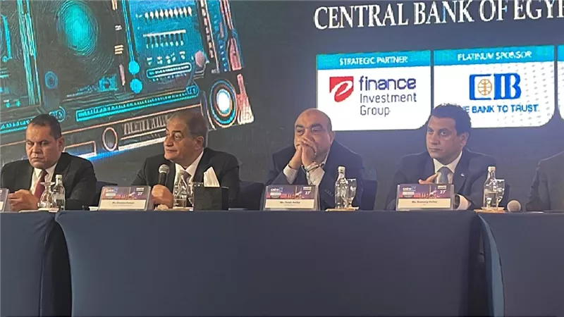 أسامة كمال مرحباً بعودة البنك المركزي لـ CairoICT : حمدالله على السلامة