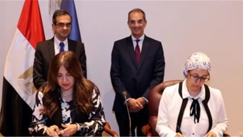 وزير الاتصالات : تدريب 400 ألف بمختلف التخصصات التكنولوجية بـ1.7 مليار جنيه