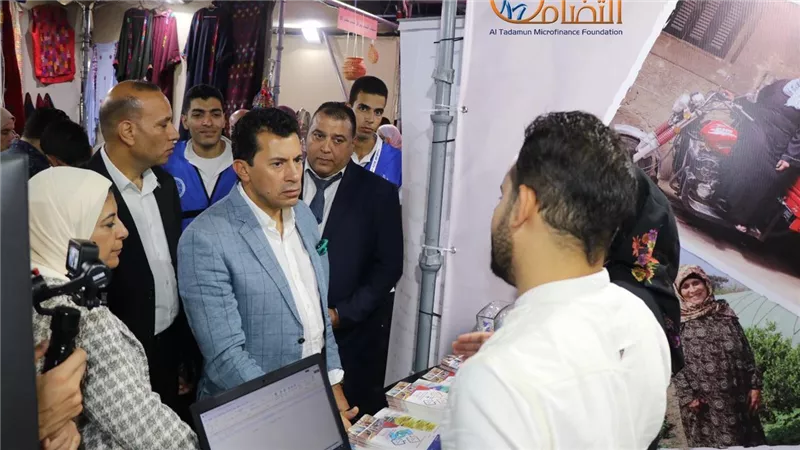 «التضامن للتمويل الأصغر» تشارك بمعرض «بيزنس يا شباب» للمنتجات الحرفية واليدوية