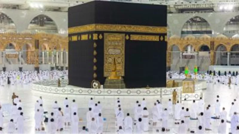 غرفة السياحة: إقبال من المواطنين على التقدم لـ الحج السياحي 