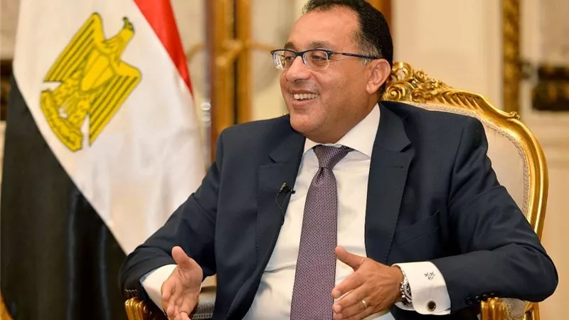 رئيس الوزراء يوجه بتنظيم مسابقتين لسد احتياجات وزارة التعليم من المعلمين