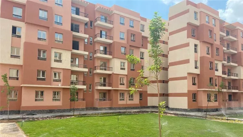 ‫الإسكان تطرح 1160 وحدة سكنية كاملة التشطيب بمدينتي العبور وأسيوط الجديدتين