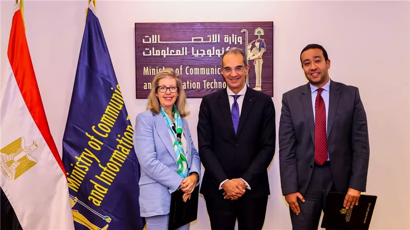 شراكة بين المصرية للاتصالات ومؤسسة ICANN 
