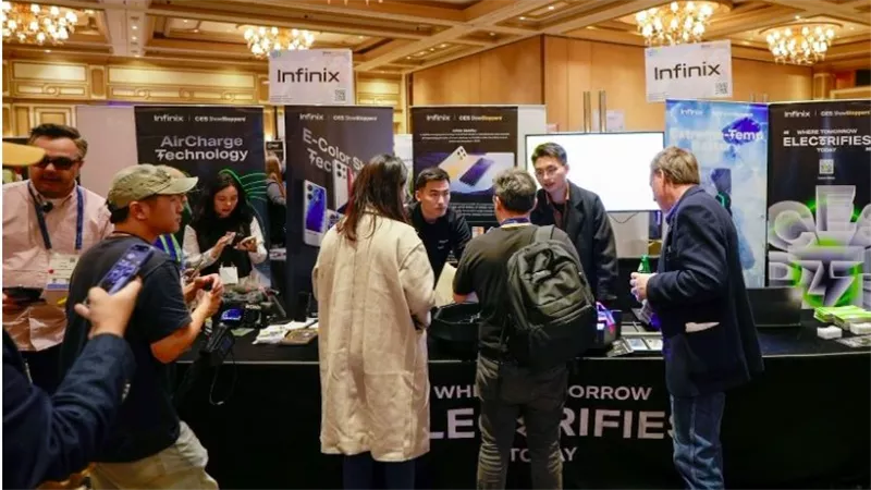 « إنفينكس » تكشف عن تقنية E-Color Shift خلال CES 2024  