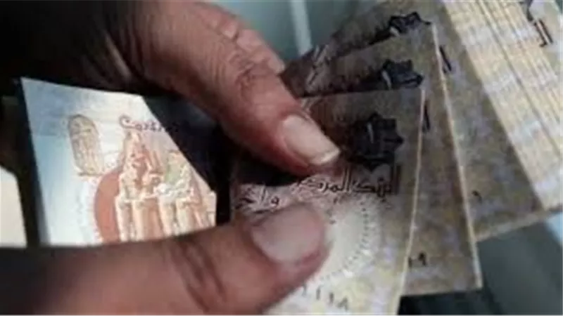 هام..مؤسسات عالمية تتوقع خفض الجنيه ليصل إلي 50 جنيه للدولار الواحد 