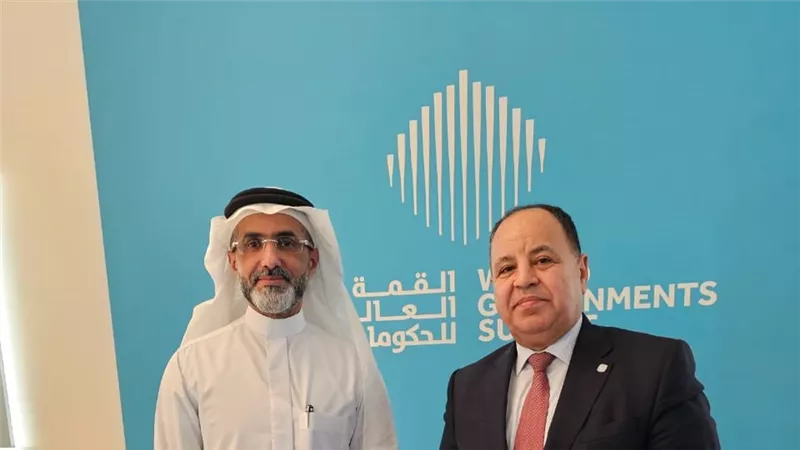 وزير المالية يناقش مع رئيس صندوق النقد العربى سبل تعزيز التعاون المشترك