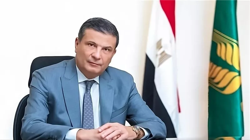 البنك الزراعي : تحرير سعر الصرف يقضي علي المضاربات  والسوق الموازي