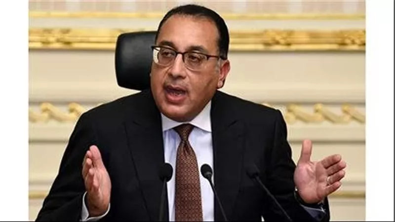 رئيس الحكومة للمواطنين : شغلنا الشاغل ضبط الأسعار مع التجار 