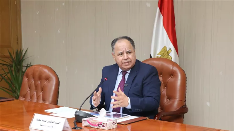  المالية : 14.5 مليار دولار  قيمة السلع والبضائع المفرج عنها حتى الآن