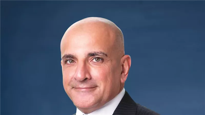 بعد إندماج بنكي «ABC مصر» و« بلوم مصر»..إطلاق تطبيق محمول لخدمة العملاء