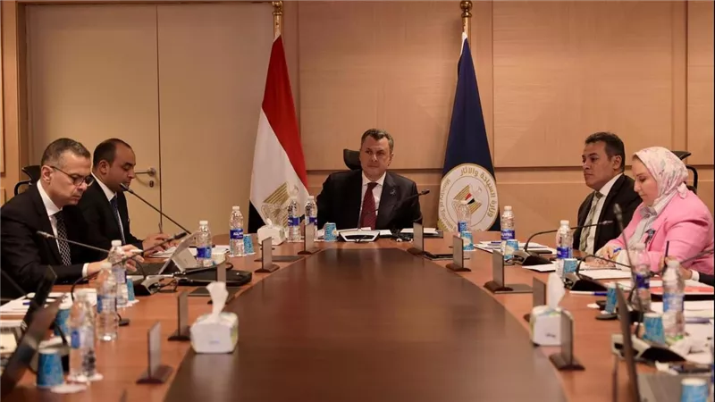  السياحة : نمو مقاعد 