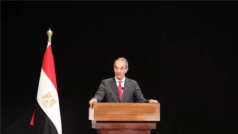  وزير الاتصالات يعلن إطلاق مبادرة 