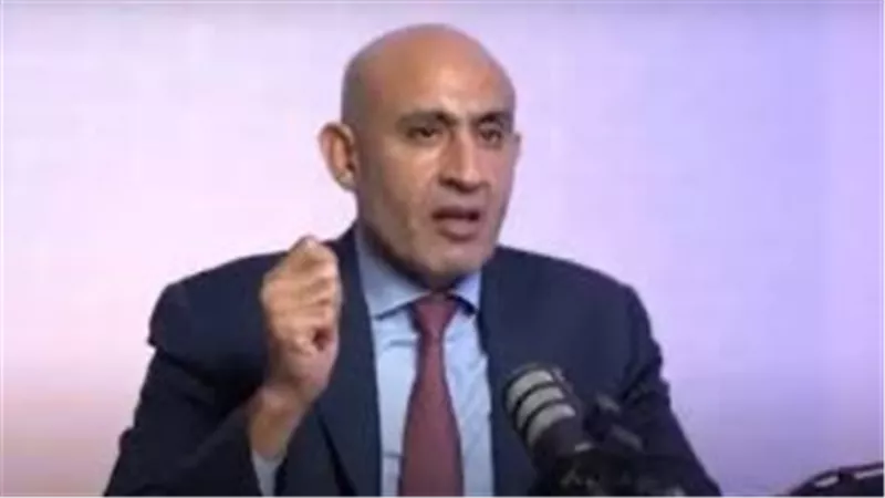 بلاغ للنائب العام بسبب شهادة دكتوراه وزير التعليم الجديد