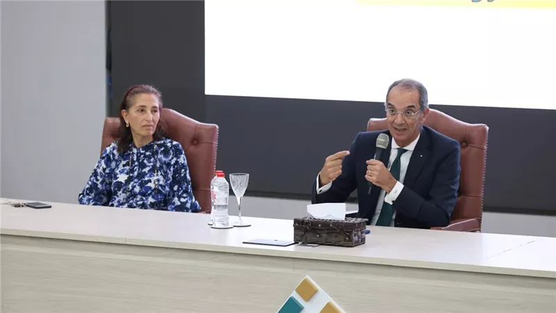 جامعة مصر للمعلوماتية تستقبل أوائل الثانوية العامة لتقديم منح كاملة لهم