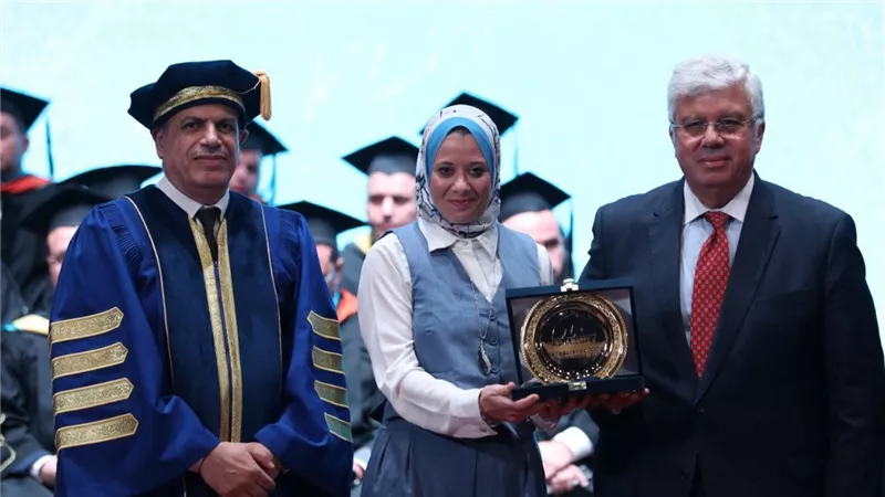 مدينة زويل للعلوم تكرم البنك الأهلي الكويتي - مصر 