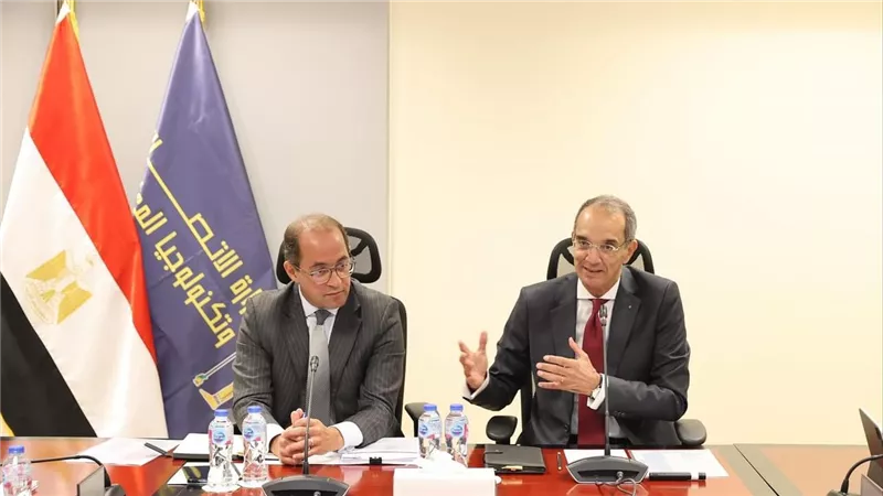 وزيرا «الاتصالات » و«المالية»: سنعمل على إطلاق خدمات علي منصة «مصر الرقمية»