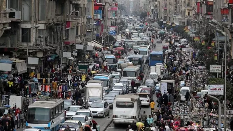 عدد سكان مصر يسجل 106.75 مليون نسمة والقاهرة الأعلى كثافة