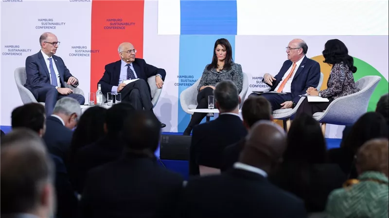 التخطيط :لابد من التوسع في التمويل العادل كمًا ونوعًا للدول النامية 