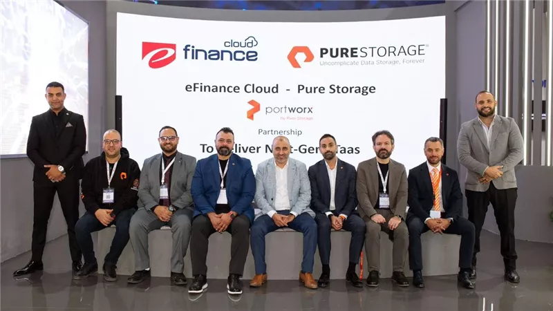 «إي فاينانس» تعزز شراكتها معPure Storage لتقديم حلول تخزين البيانات