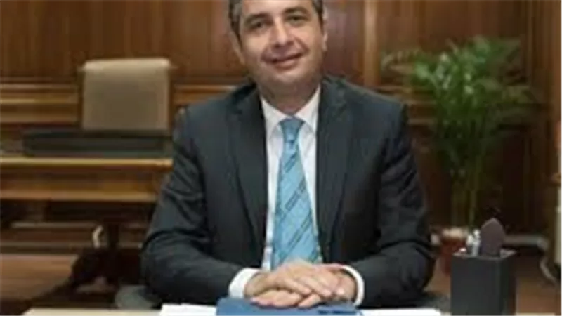 وزير التموين يتابع انتظام العمل والاحتياطي الإستراتيجي للسكر
