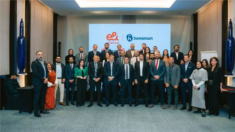 شراكة إستراتيجية بين 
