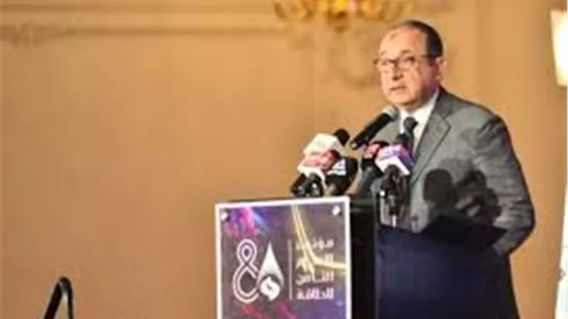 وزير قطاع الأعمال: مصر تسير بخطى ثابتة نحو التحول إلى اقتصاد أخضر ومستدام