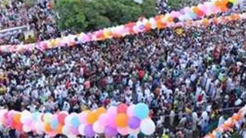 موعد عيد الفطر المبارك 2025 وأول أيامه فلكي