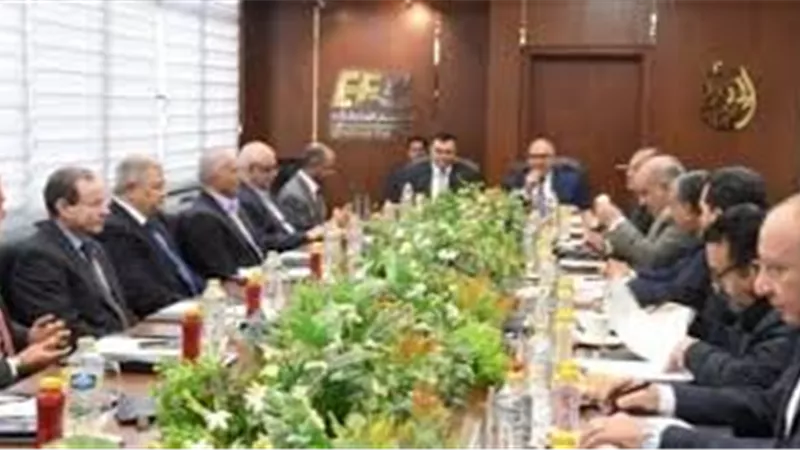  وزير الإسكان ورئيس الهيئة العربية للتصنيع يبحثان التعاون بتصنيع المهام الكهروميكانيكية