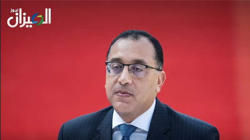 رئيس الوزراء يتفقد مصانع الغزل والنسيج بالمحلة الكبرى