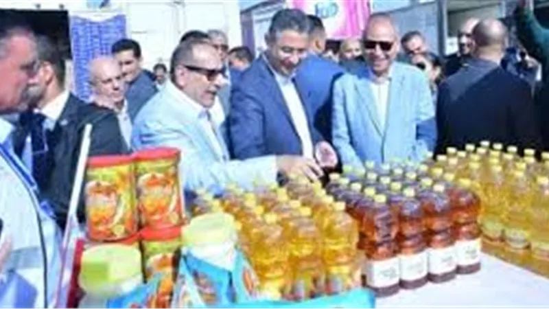 وزير التموين يفتتح سوق اليوم الواحد بالجمالية بتخفيضات تصل لـ30%