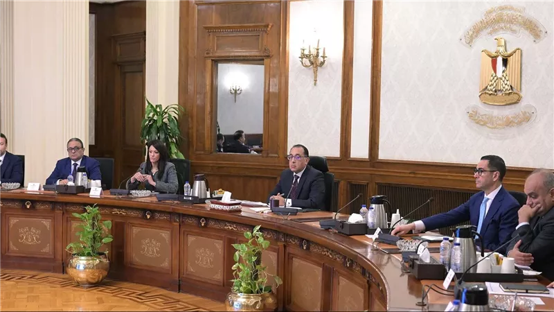 مدبولي يؤكد التزام مصر بالوفاء بديونها وجذب الاستثمارات الأجنبية