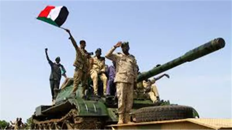 بعد هجوم مباغت.. مواجهات دامية في الخرطوم بين الجيش السوداني والدعم السريع