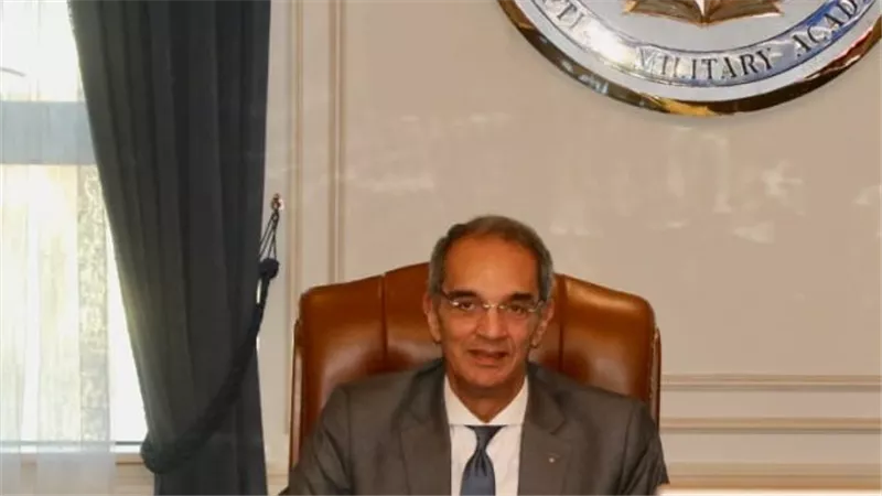 شراكة بين وزارة الاتصالات والأكاديمية العسكريةلتأهيل 3000 طالب فى العلوم التكنولوجية 