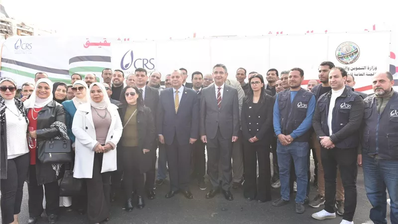وزير التموين يطلق القافلتين 11 و12 للمساعدات الإنسانية العاجلة لقطاع غزة