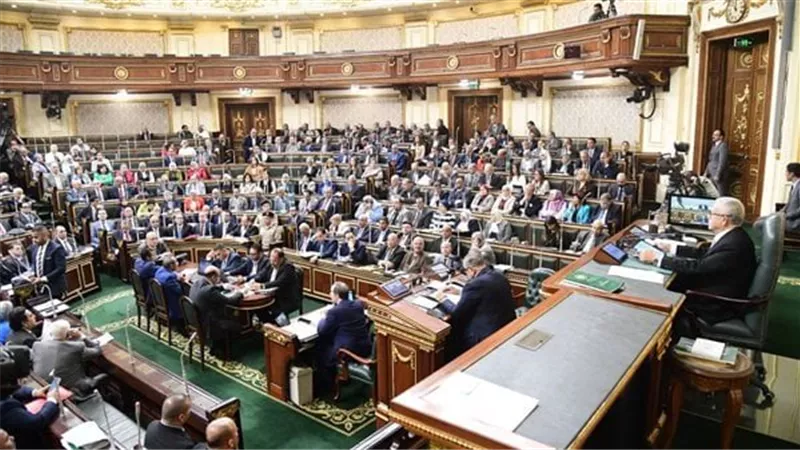 مجلس النواب يقر إجازة دون أجر لمدة سنتين للعاملة في القطاع الخاص 