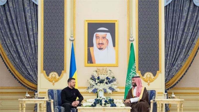 السعودية وأوكرانيا تعززان الشراكة الاقتصادية بإعادة تشكيل مجلس الأعمال المشترك