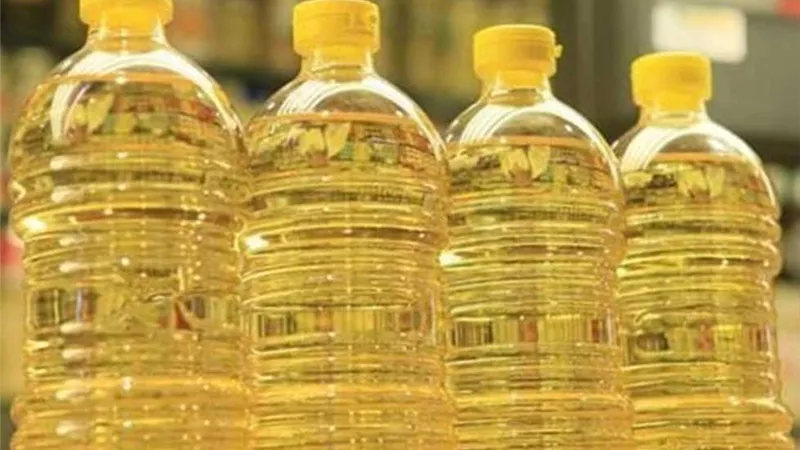 «التموين» تعتزم إقامة 3 مجمعات جديدة للزيوت ورفع قدرات محطة المكس إلى 140 ألف طن