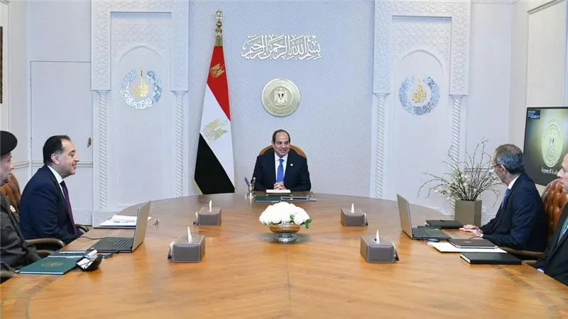 السيسي يوجه بتعزيز معايير الشفافية في مبادرة “الرواد الرقميون”