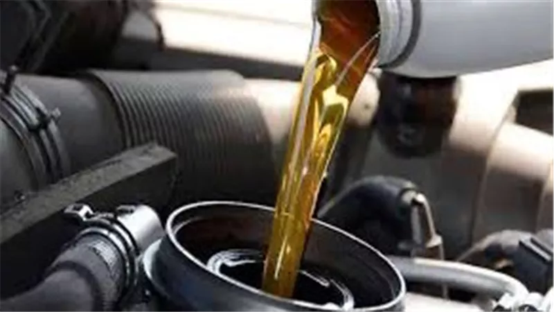 التعاون للبترول تقر زيادات جديدة في أسعار زيوت المحركات ومشتقات التشحيم