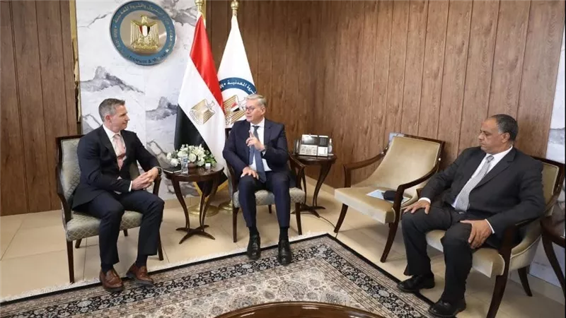 وزير البترول يستقبل رئيس شركة كابريكورن إنرجى 