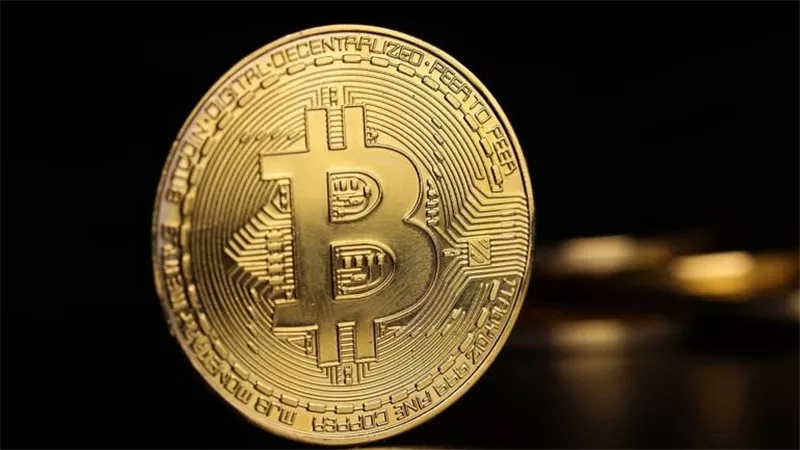 البيتكوين ترتفع وتتجاوز 87 ألف دولار وسط تراجع الإيثريوم وأسهم التعدين