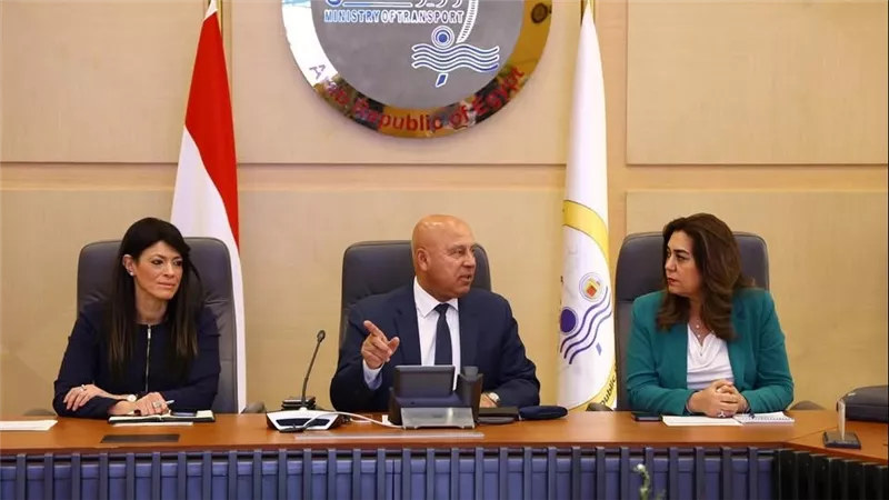 كامل الوزير: طرح الأراضي الشاغرة بالمناطق الصناعية في قنا وسوهاج يونيو المقبل