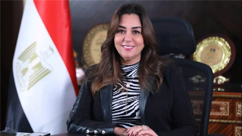 التنمية المحلية تبدأ جولات ميدانية لتيسير تراخيص المحال العامة في المحافظات خلال مايو