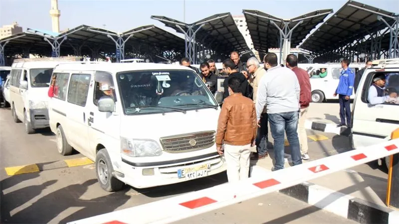 محافظ بورسعيد يعتمد التعريفة الجديدة لوسائل النقل بعد زيادة أسعار الوقود