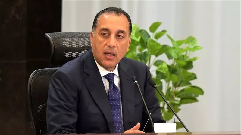 مدبولي يتفقد مشروعات خدمية وتنموية في الغربية.. وأولوية للقطاع الصحي  