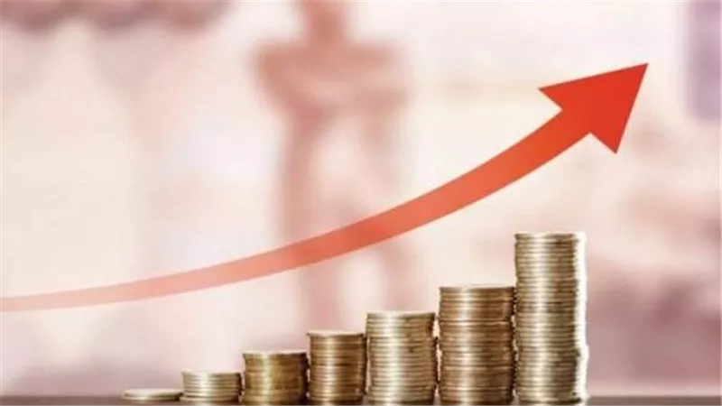 خبير اقتصادي: التضخم الحالي مؤقت ومسار خفض الفائدة مستمر بدعم سياسات “المركزي”